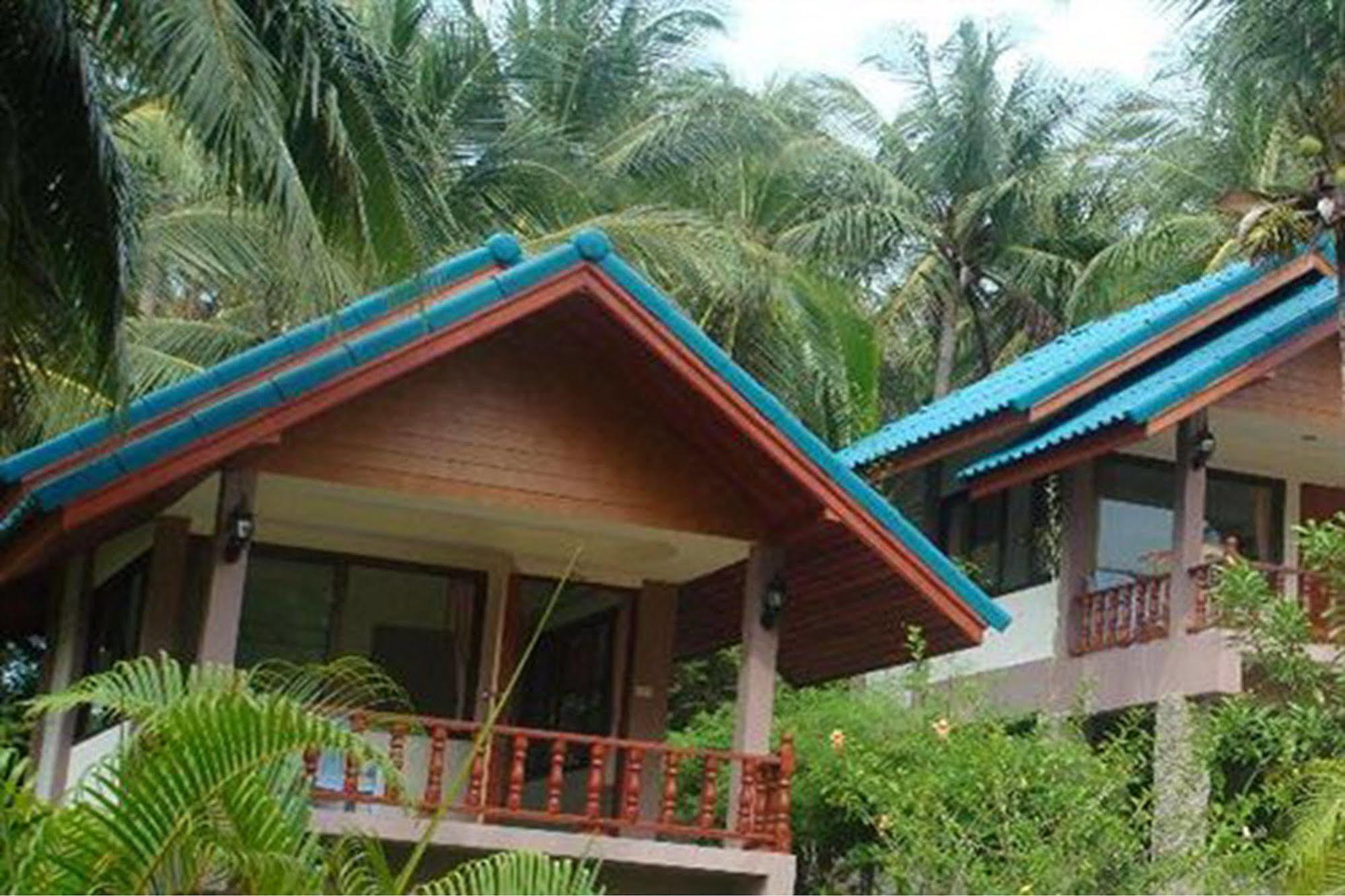 Lucky Resort Haad Yao Exterior photo