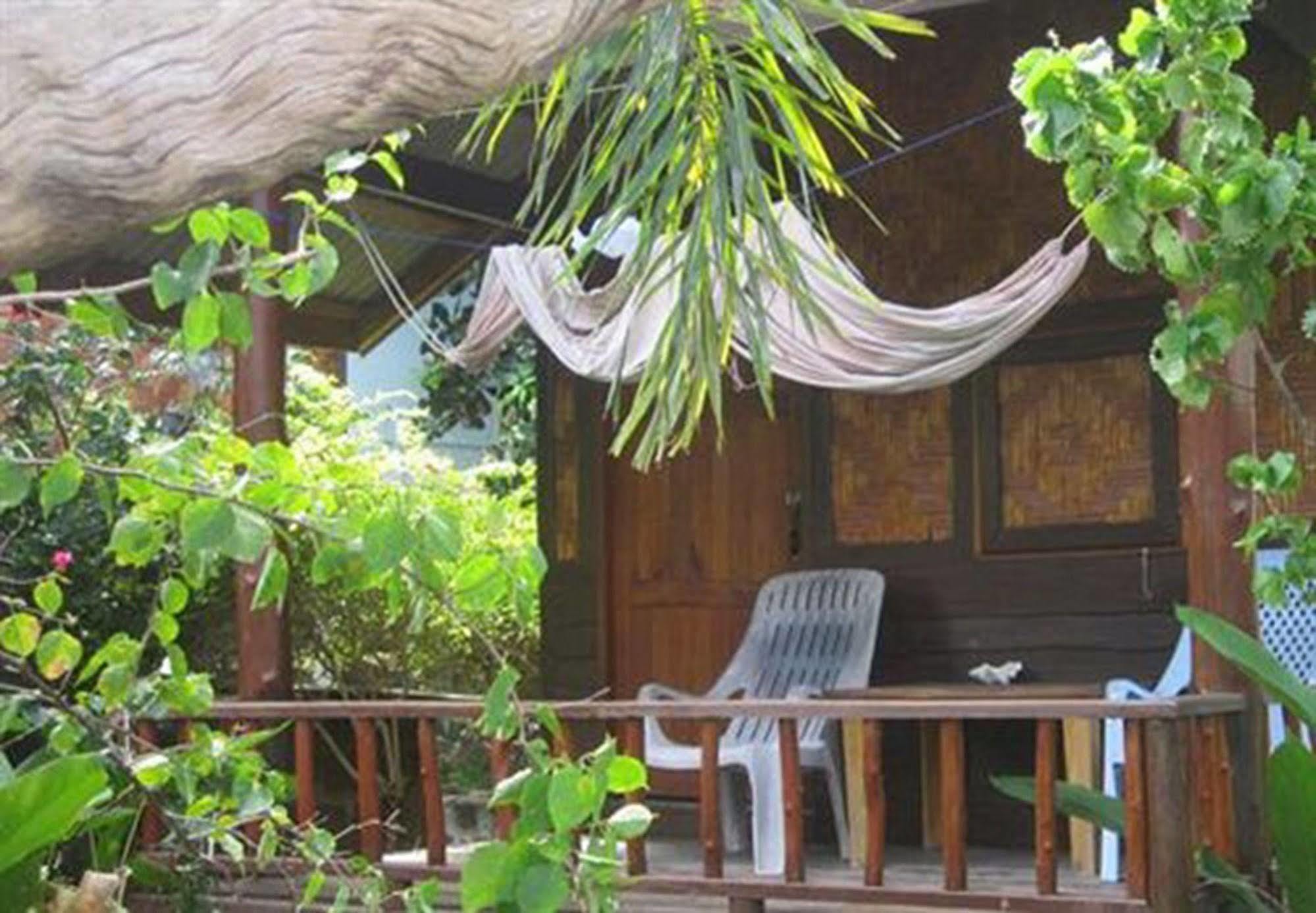 Lucky Resort Haad Yao Exterior photo